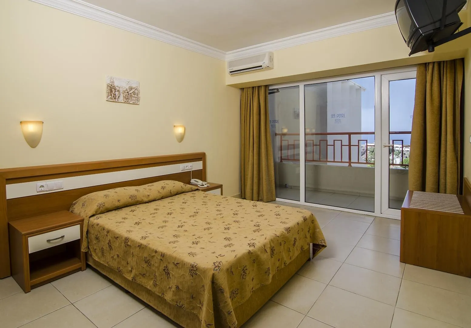 Sea Pearl Hotel Kuşadası 4*,